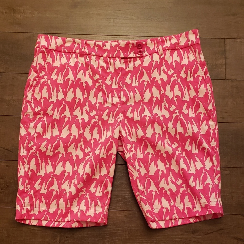 Ladies's Vineyard Vines Shorts Parrot print